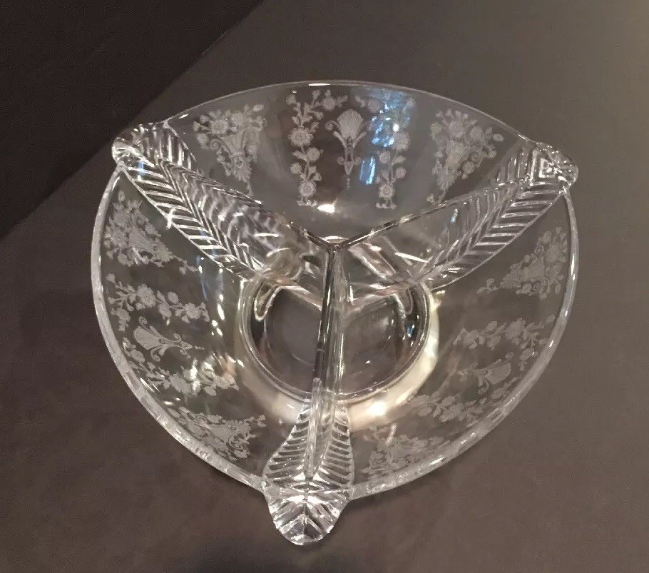 Vintage Duncan Miller Glass Feather #711 Dish With Solid Sterling Silver Base