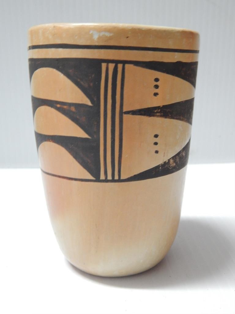 DATED 1954 VINTAGE HOPI PUEBLO INDIAN POTTERY CYLINDER FORM POT – NICE !