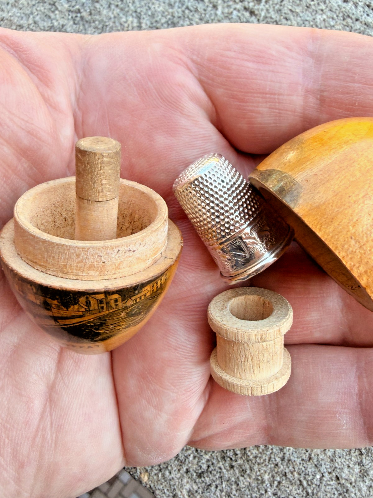 Victorian Treen Mauchline Ware Thread / Thimble Holder – Egg Shape – Moffat