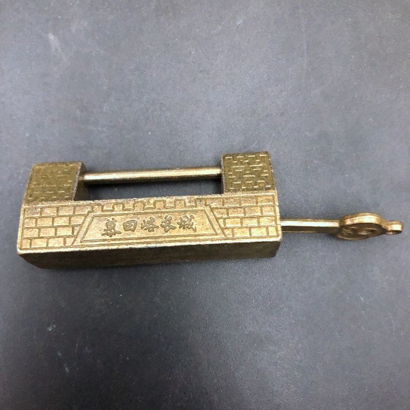 Vintage Chinese Brass Horizontal Padlock Great Wall Style Cabinet Door Box Lock