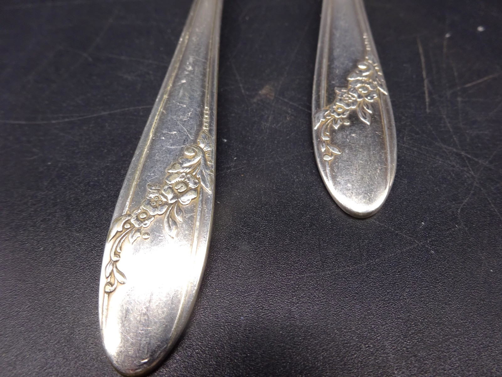 Two Oneida Silver Tudor Plate Community Queen Bess II Fork Flatware Floral 7.5″