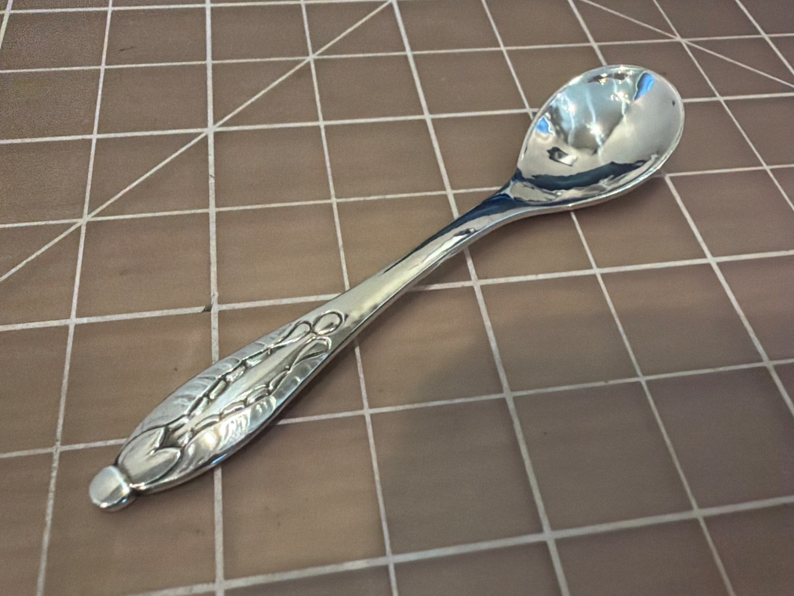 Georg Jensen Ornamental 83 Salt Spoon Sterling Silver 2 7/8″ No Monogram