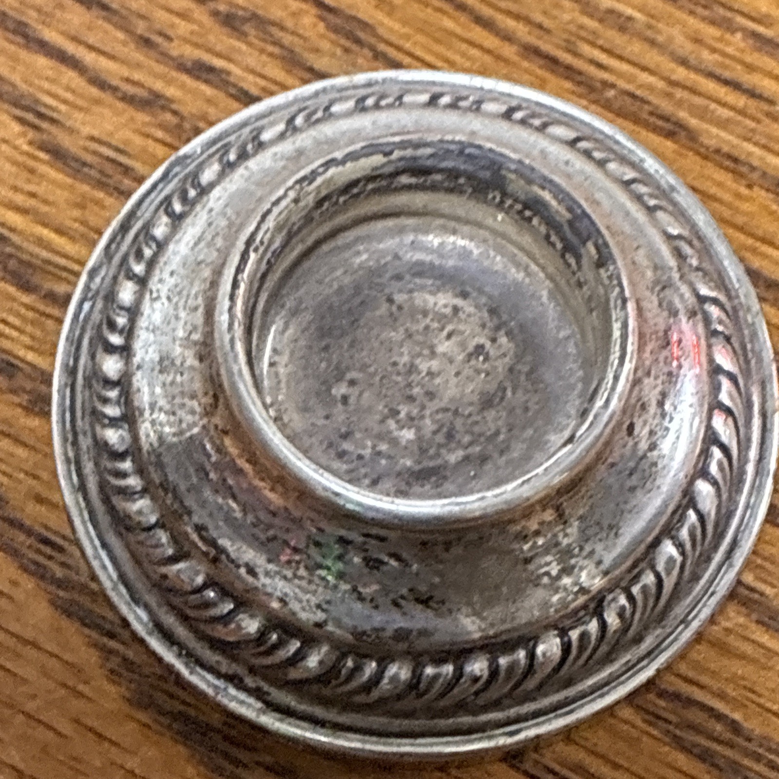 Vintage Quaker Silver Co. 703 Sterling Glass Salt Shaker Etched Leaf