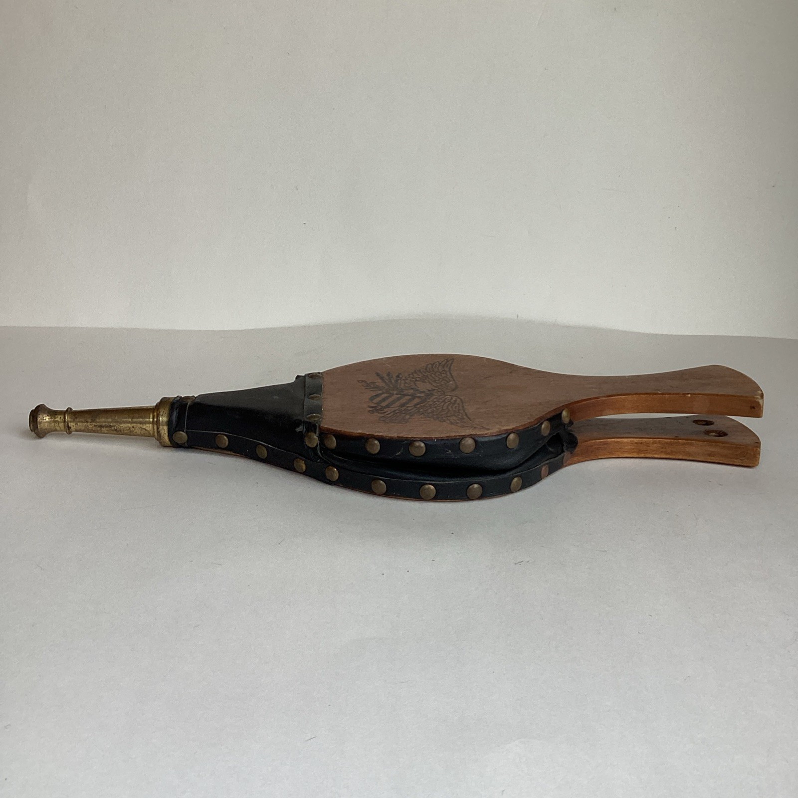 Vintage Fireplace Bellows American Eagle Wood Brass Leather Seymour Mfg 15” Tool