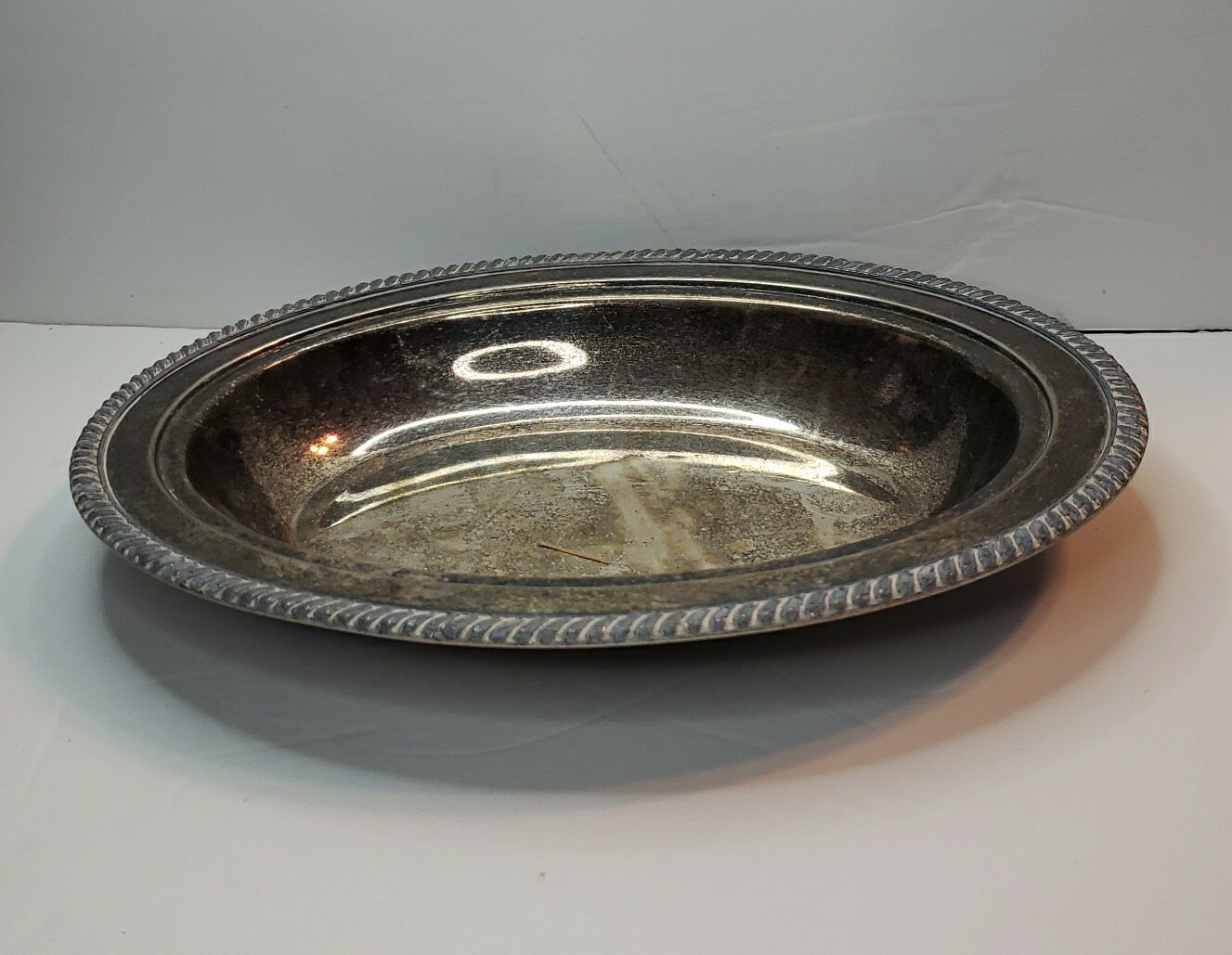 Vtg Cresent Silverware Mfg. Company Heavy Oval ETC 3157 Rope Pattern Dish