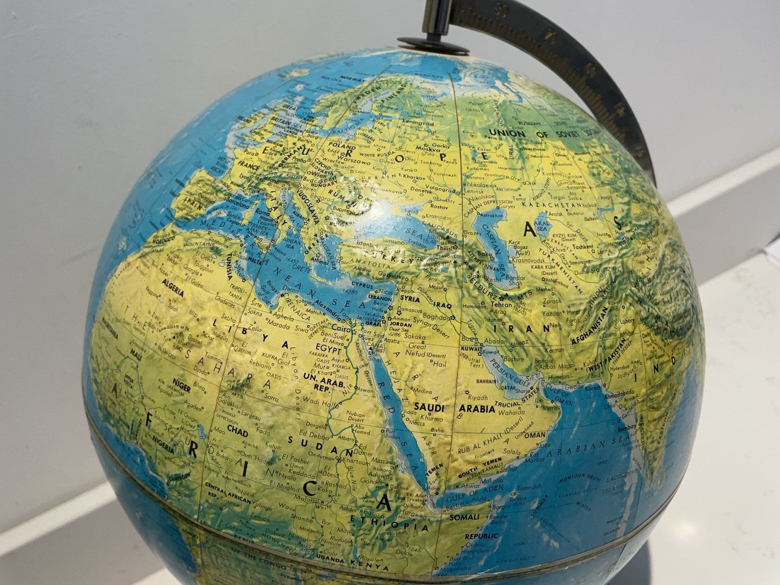 QUALITY VINTAGE 12” TABLE WORLD GLOBE, SCAN-GLOBE COPENHAGEN 1971 MCM Danish 70s
