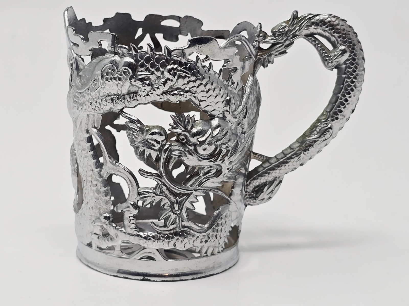 DRAGON Vintage Silver Tone Metal Japanese Cup Holder Sleeve 3″ x 2 1/8″