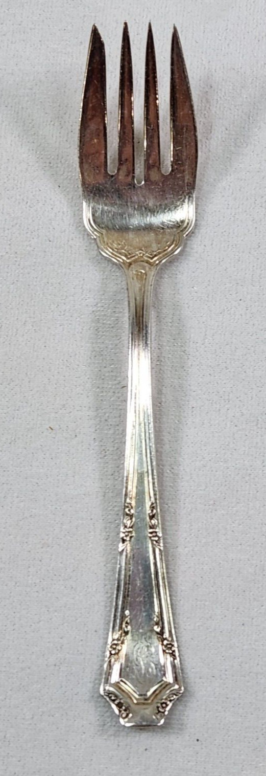 VTG Stratford Silver Co AXI VIRGINIA Silverplate Salad Fork Flatware Monogram B