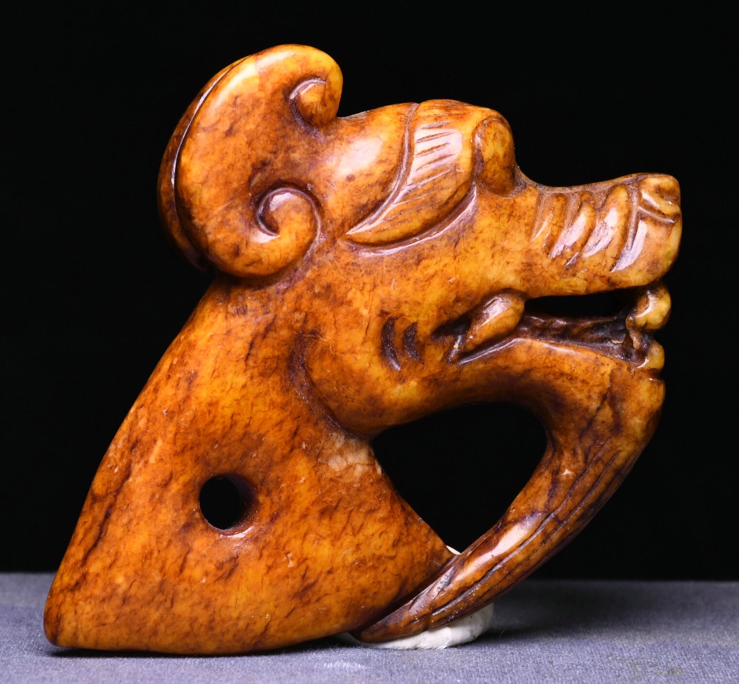 8CM Rare Chinese Dynasty Old Jade Carved Dragon Loong Beast Animal Head Statue