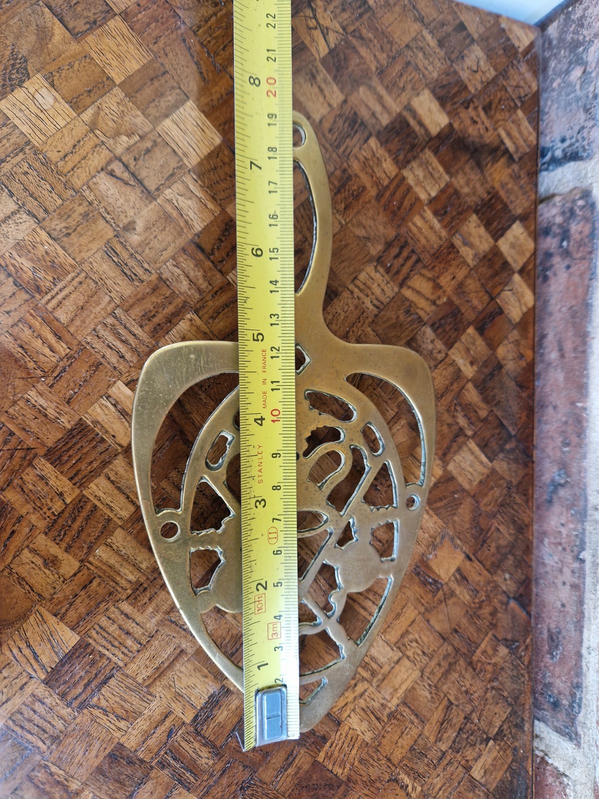 Antique Victorian – Fretted Brass Hot Iron Trivet With Royal Crown Design – VG