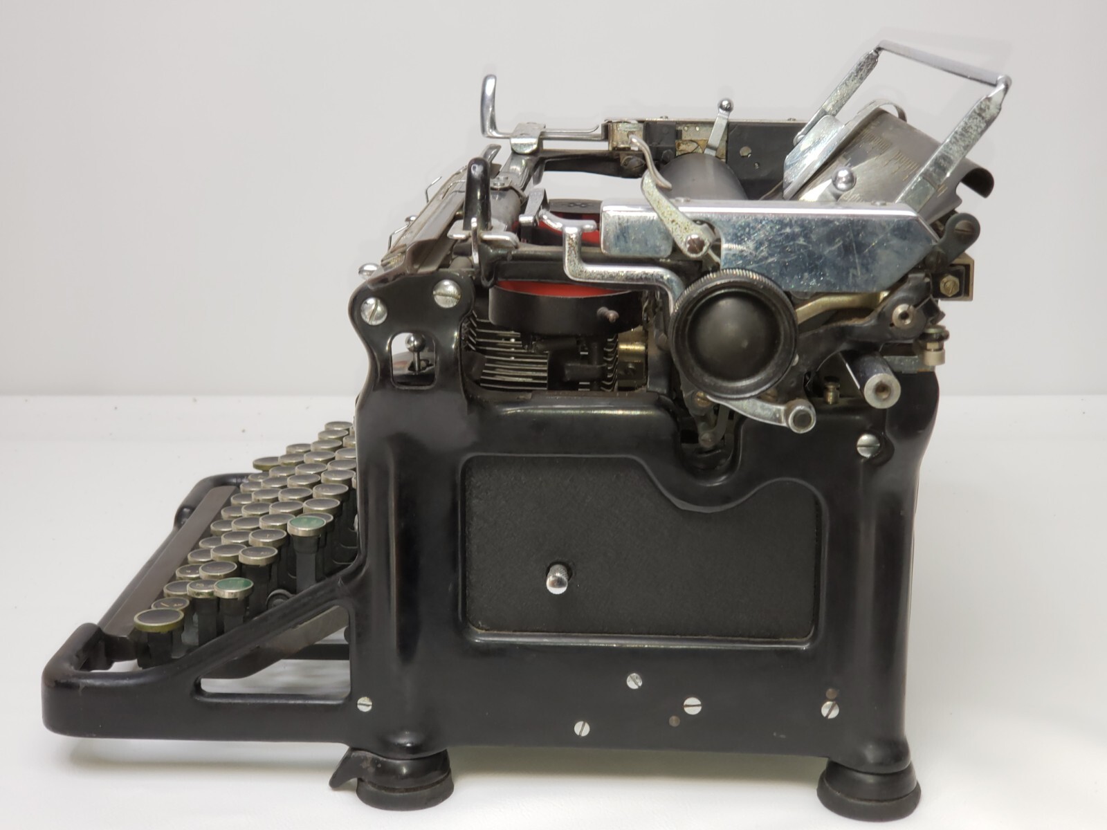 Antique UNDERWOOD Champion Typewriter w/ Upper Tabulator Bar Working Condition