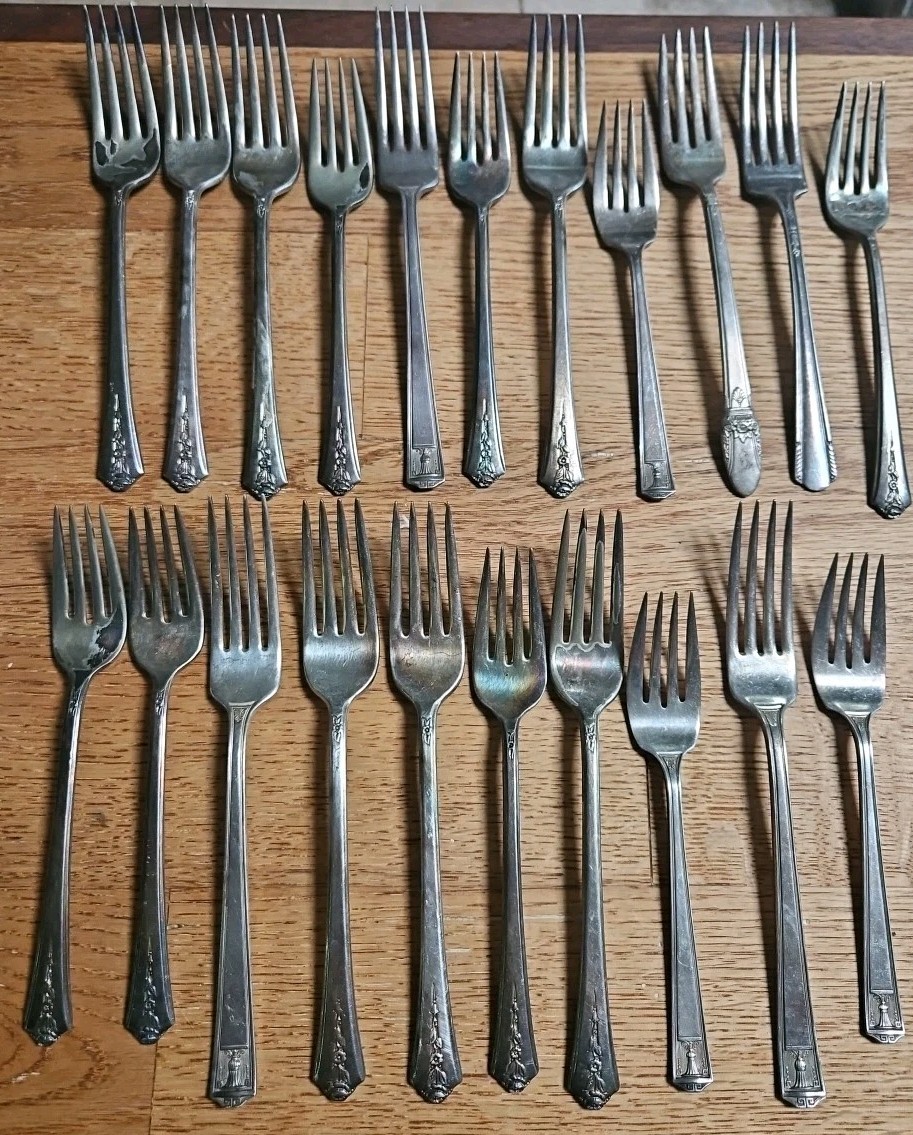 Lot Of 21 Antique Flatware Silverplate Forks Craft Lot Some Wear Fork Lot 63