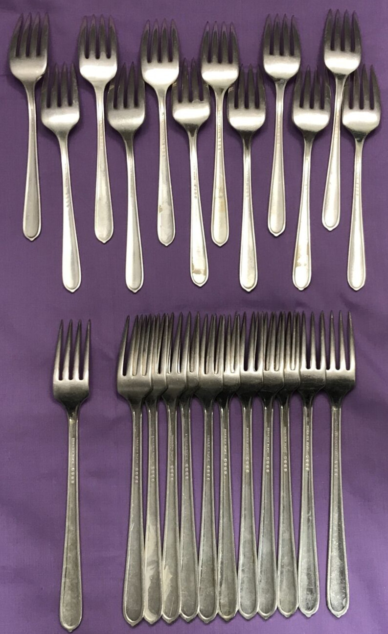 24 Pc ROYAL ROSE Silverplated GRILLE & SALAD FORKS Nobility Plate