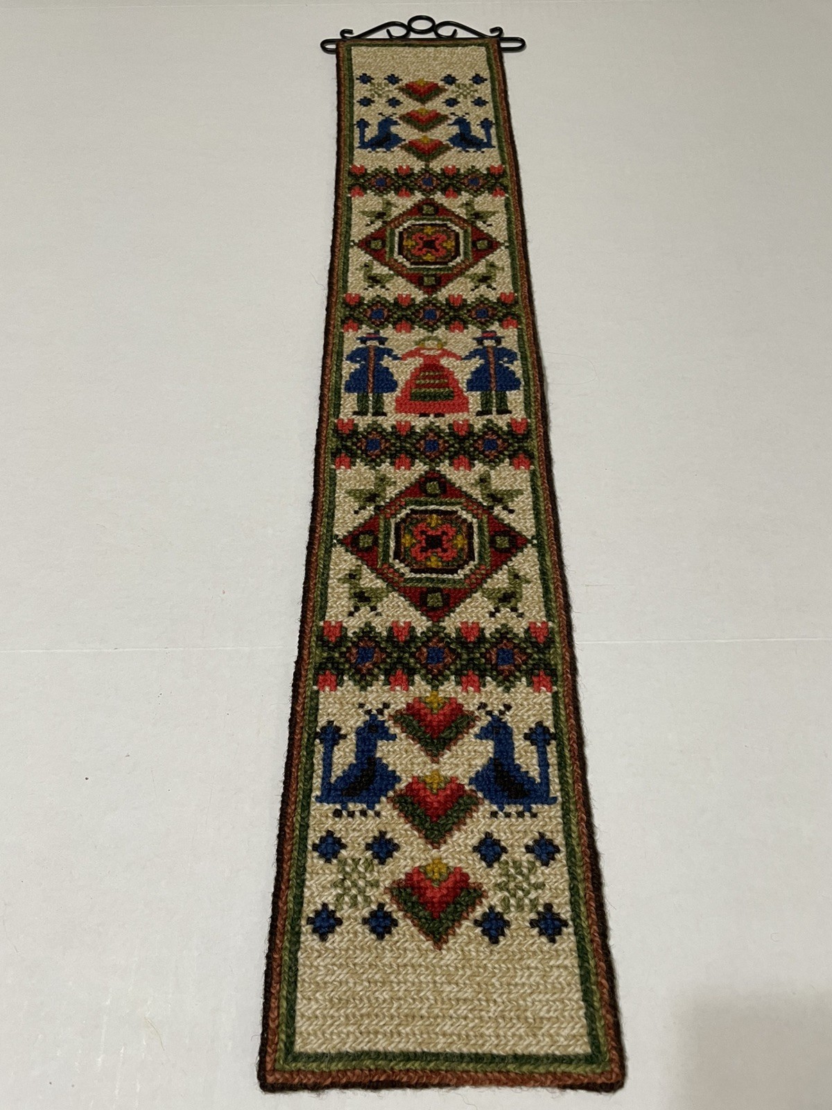 Vtg Swedish Nordic Traditional Tapestry Wall Hanging Door Pull Needlework 5×29”