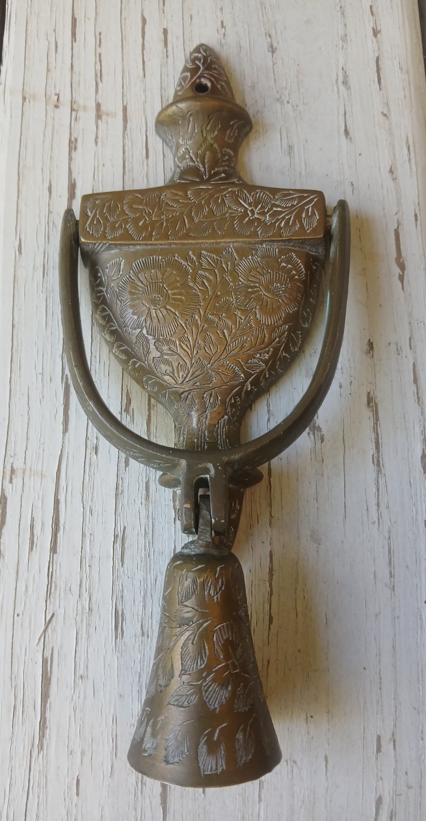 VtgBrassEngravedOrnateDoorKnockerBellRingArtDecoRetroCottageFiligreeGoldMCM60s