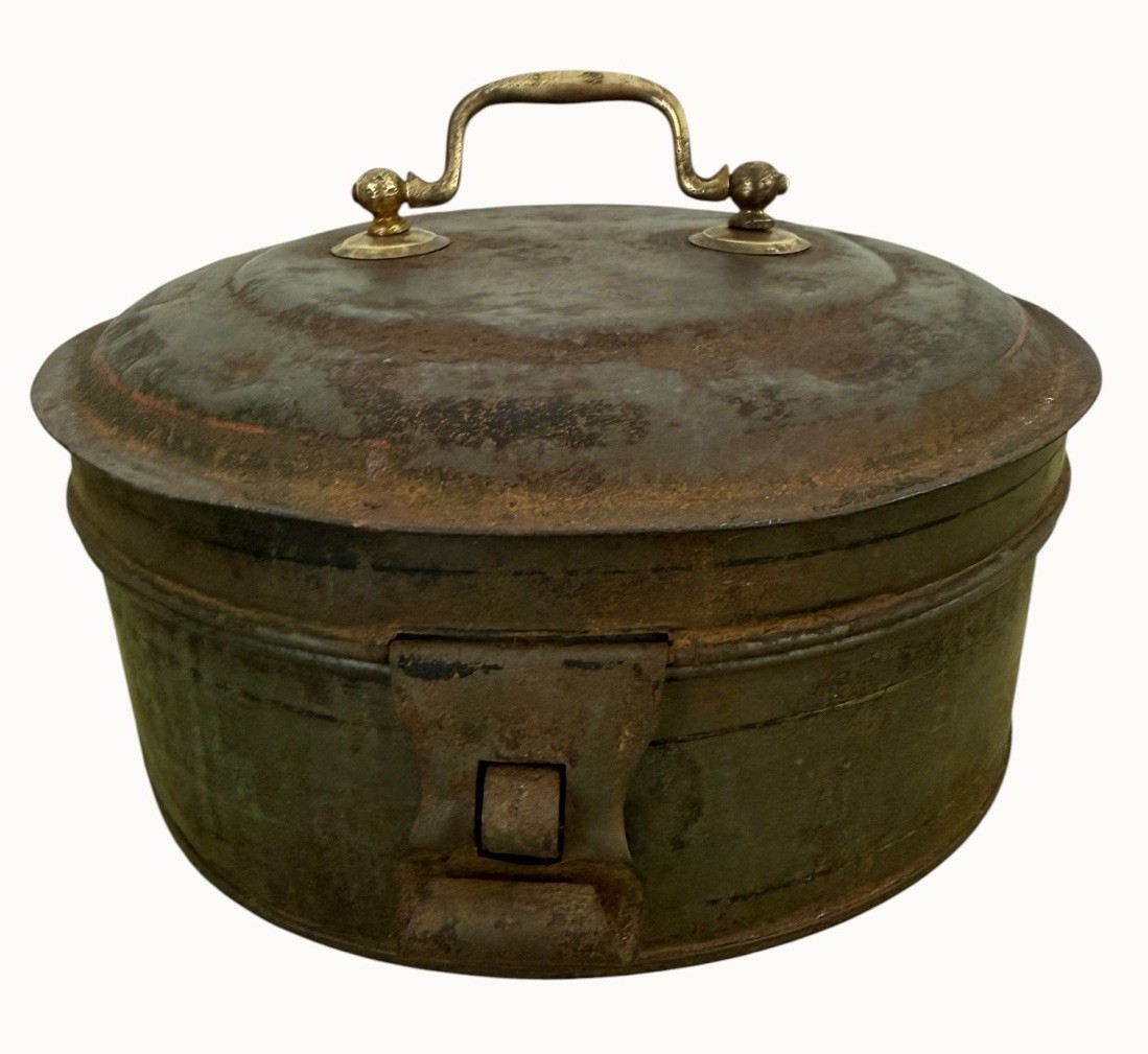 Antique Primitive Round Spice Tin Metal Lid Rustic Farmhouse Kitchen Americana