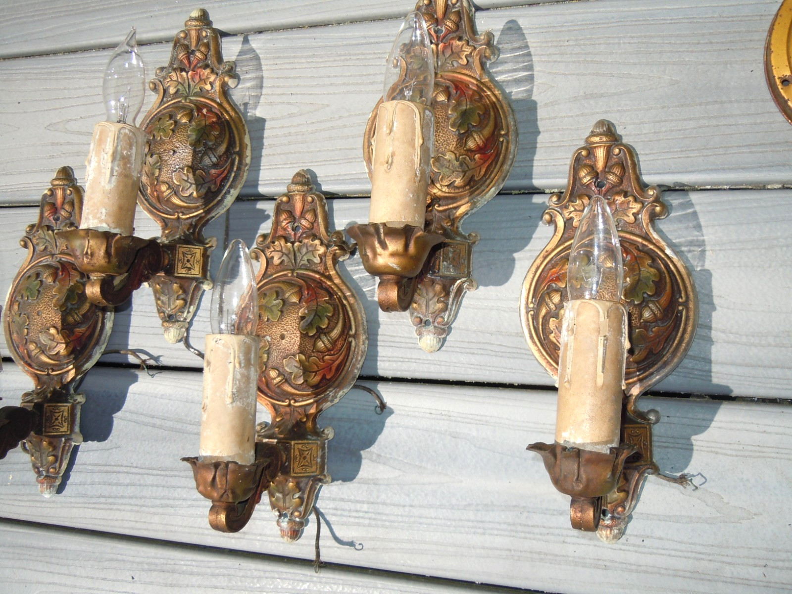 VINTAGE ALL ORIGINAL 5 ART DECCO MATCHING WALL SCONCES