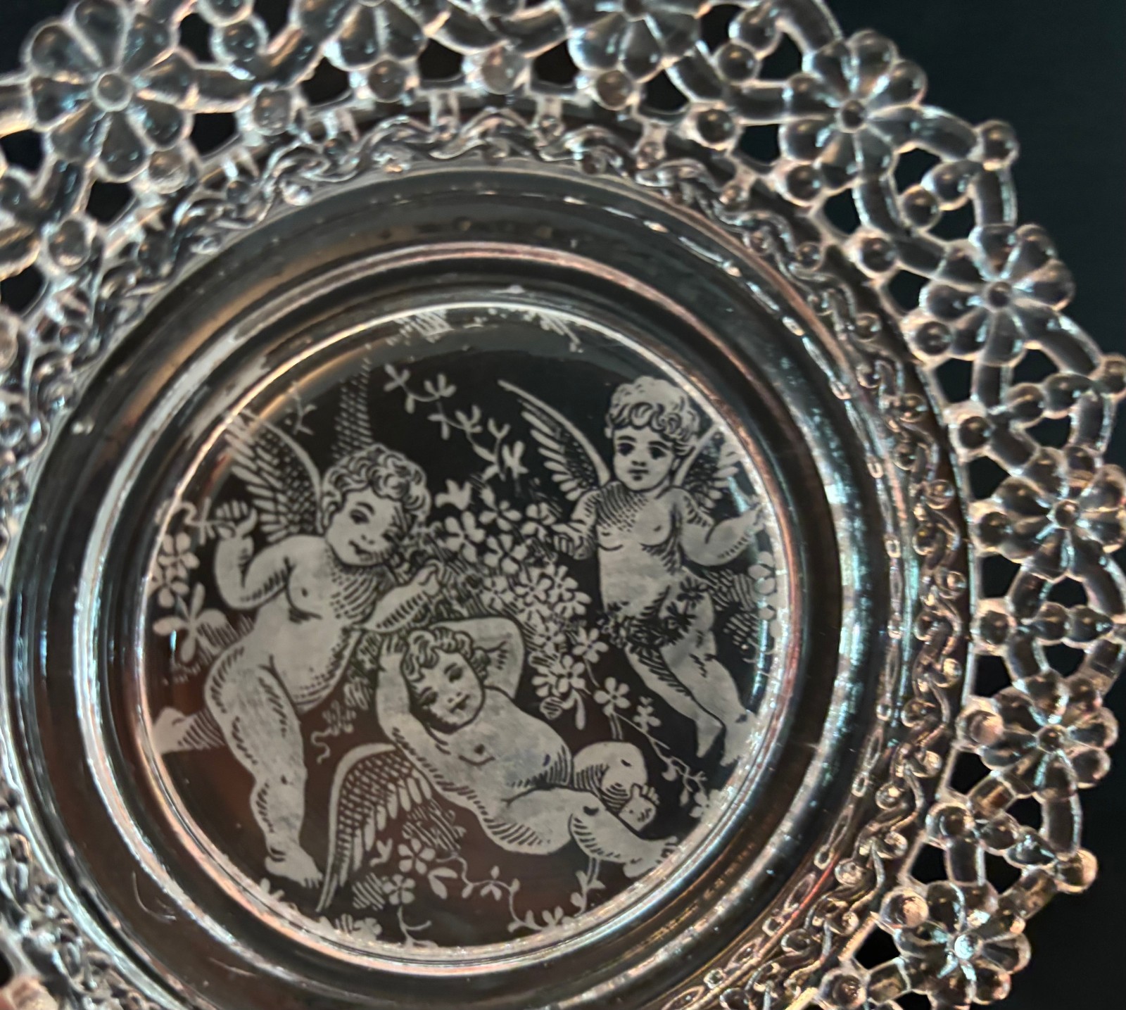 2 Pc. EAPG Antique Pattern MISS MUFFET, CHERUBS PLATES U.S. Glass #8804, #16012