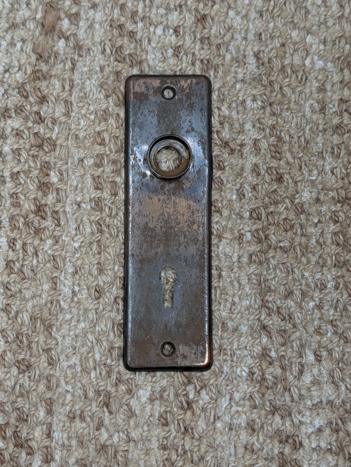 1 5/8″ x 5 1/2″ Antique Stamped Steel Door Knob Plate