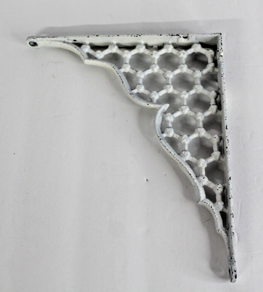 Single Vintage/Antique White Cast Iron Shelf Bracket