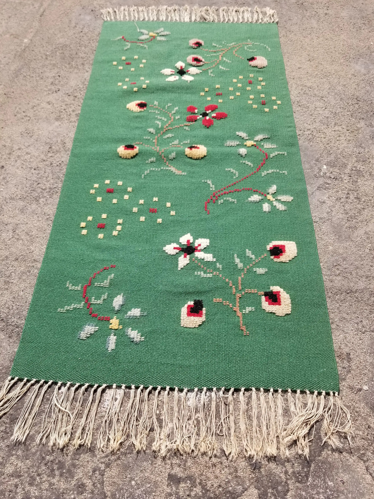 Vintage Traditional Handmade Floral Wool Multicolor Kilim 4.0×1.9 ft