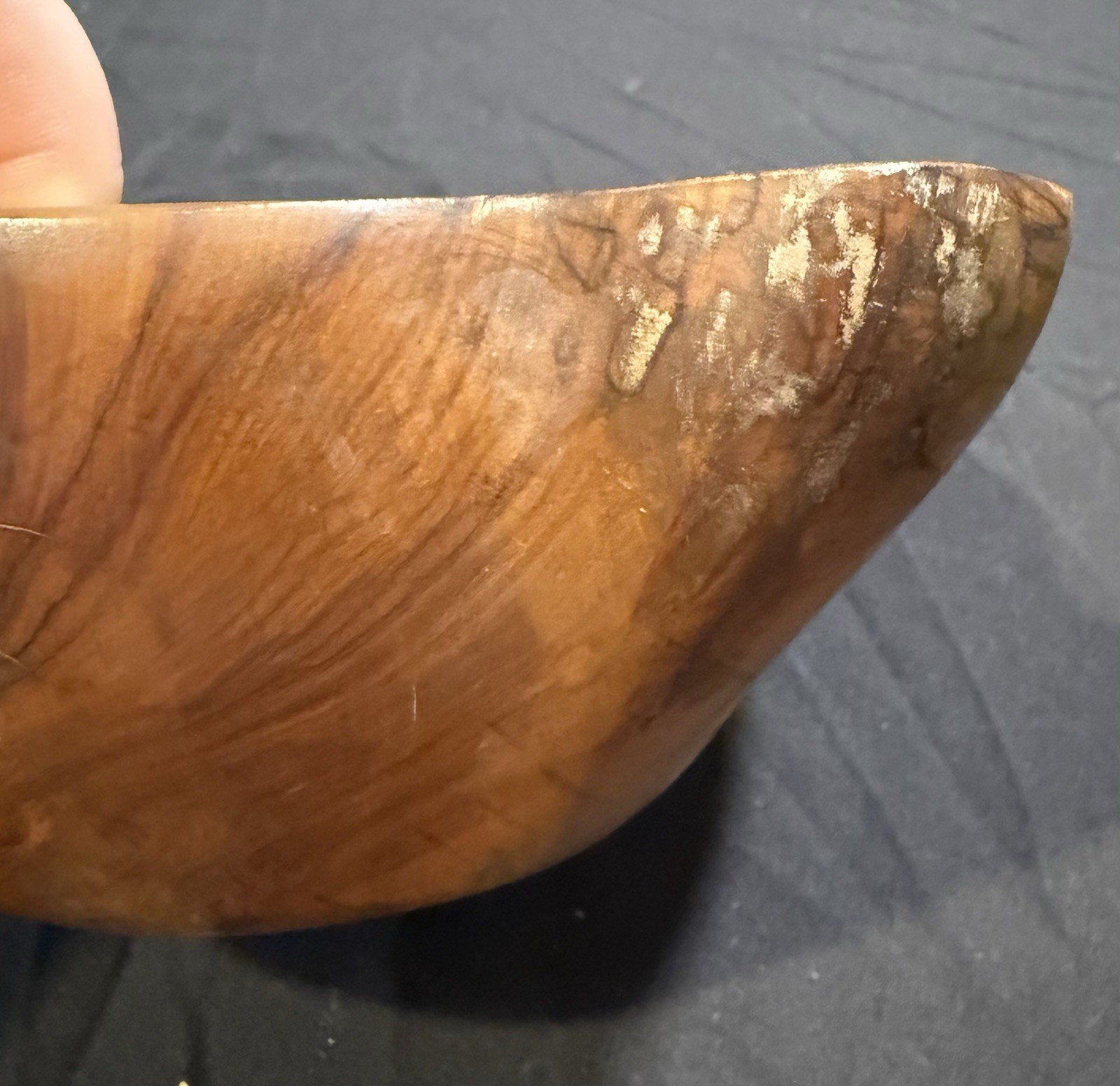 Olive Wood Bowl Galerie de L’ Olivier 26cm (W) 8cm (D) One Piece Very Tactile.