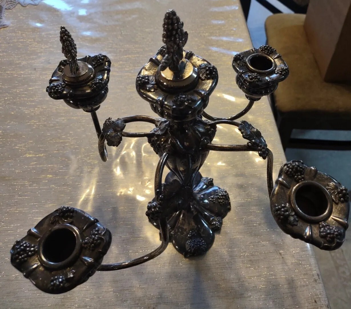 Antique Barbour Bros Quadruple Plate Grape Vine Art Nouveau Four Arm Candleabra