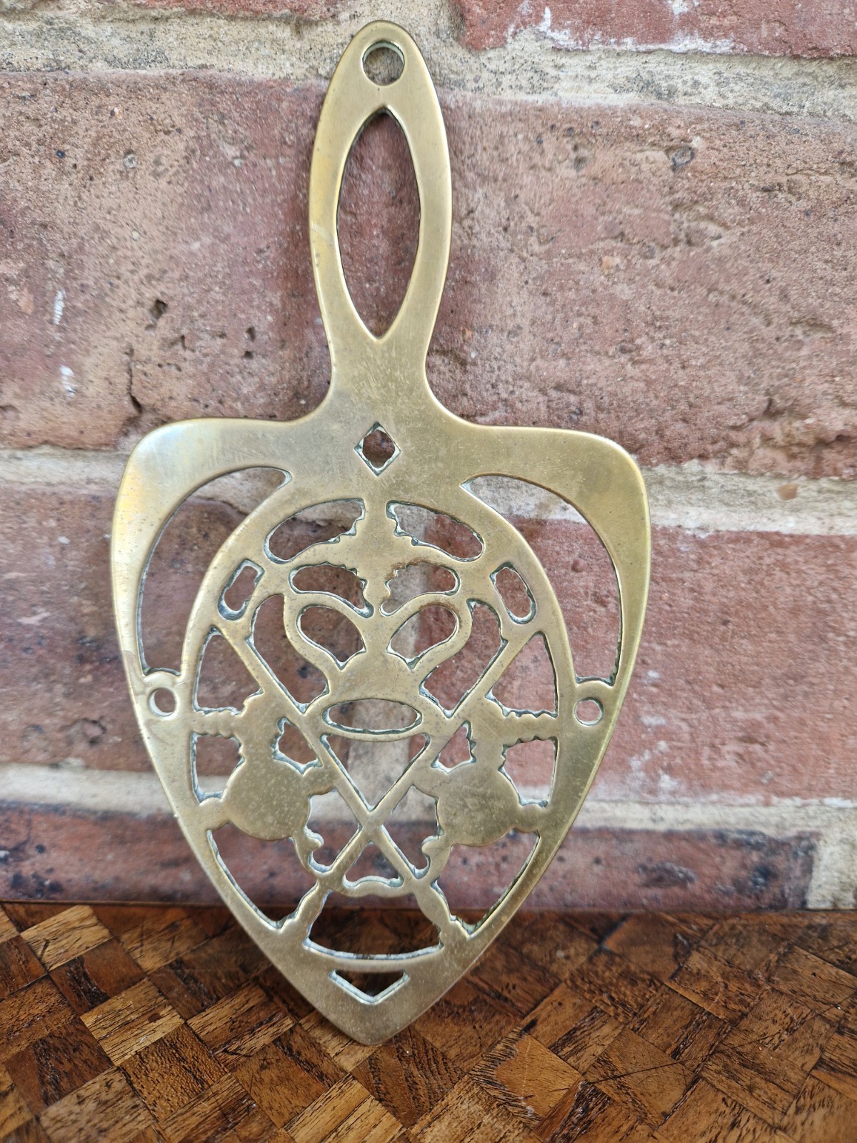 Antique Victorian – Fretted Brass Hot Iron Trivet With Royal Crown Design – VG