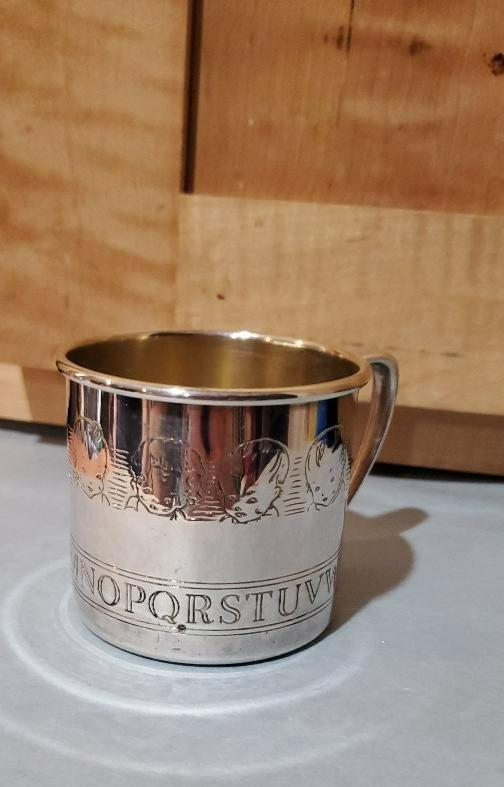 Silver Plate Oneida Silver Baby Child’s “ABC” Christening Cup 2 1/4″ high Vtg
