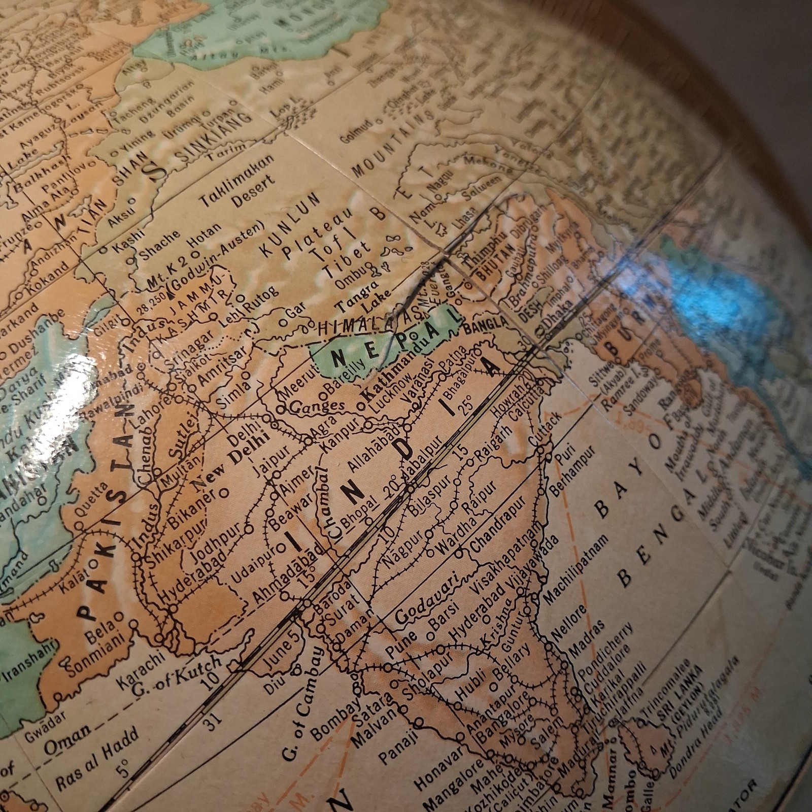 Vintage Cram’s Imperial 12″ World Floor Globe 1970s-1980s Wood Stand USSR Map