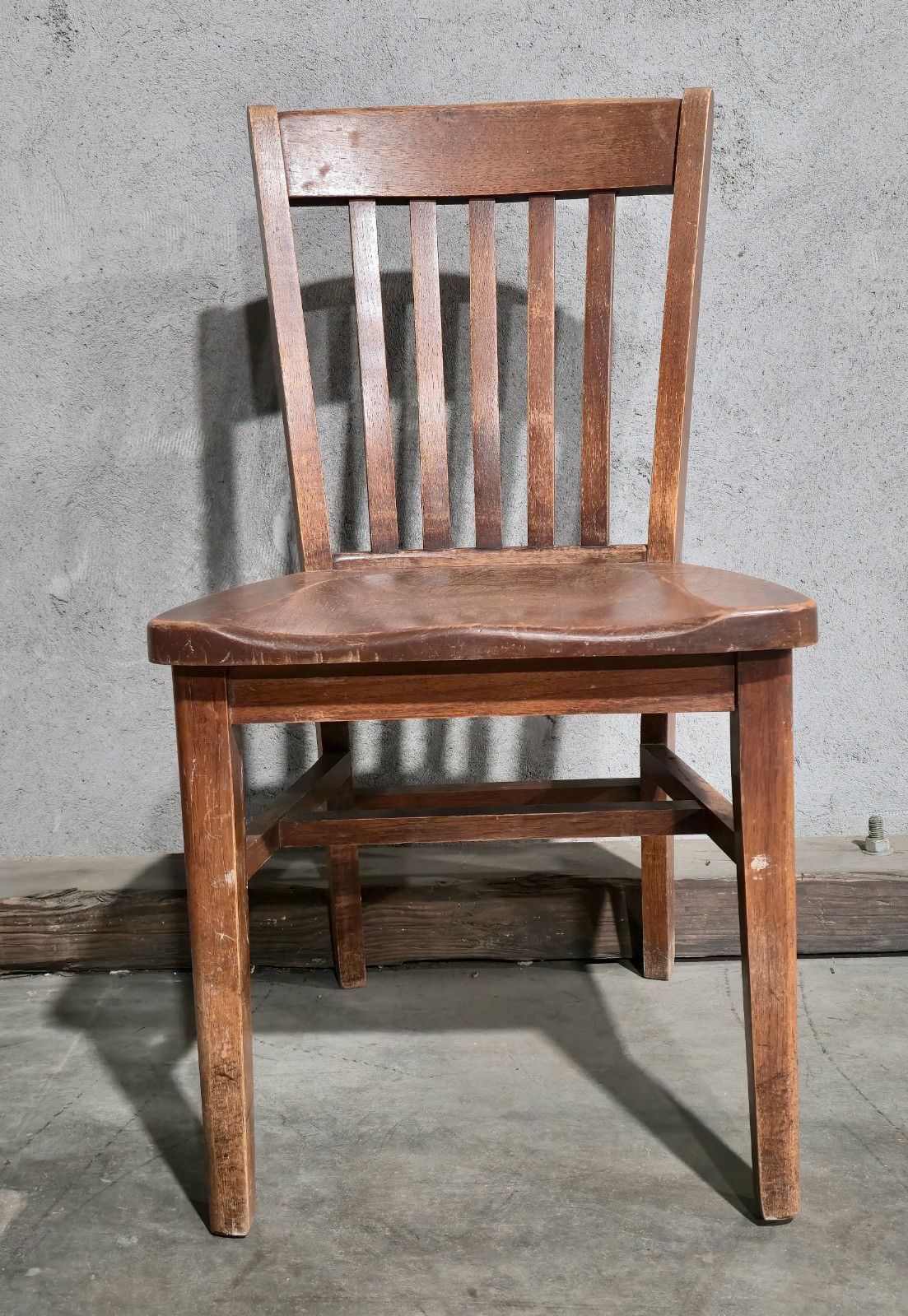 Vintage Murphy Chair Company Wooden Oak Mission Chair