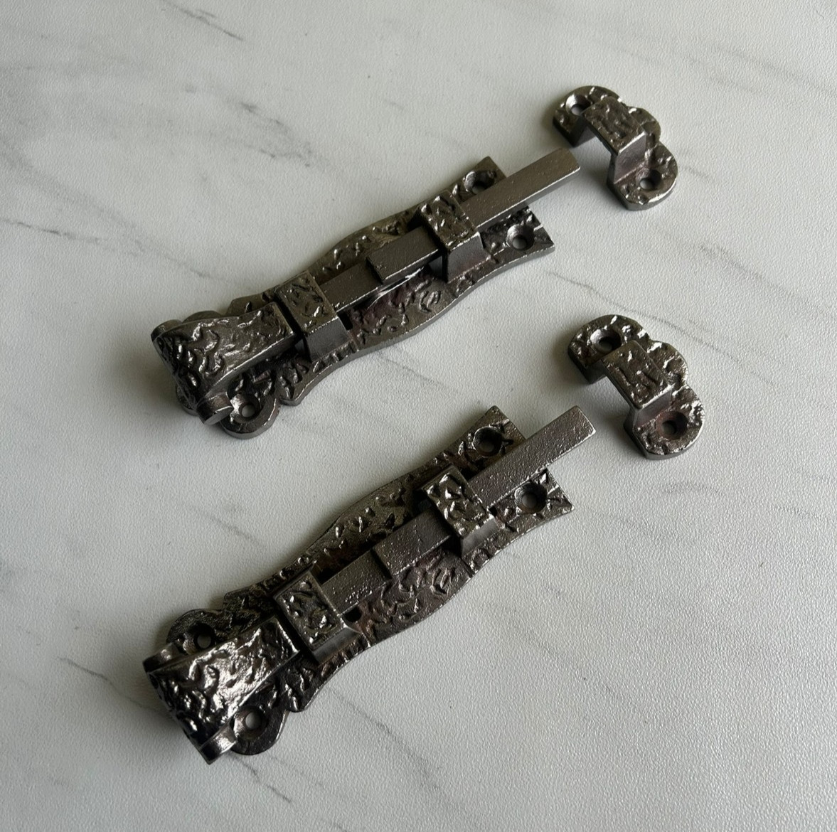 Vintage Decor Cast Iron Slide Bolt Latch For Door Window With Period Look 2pcs