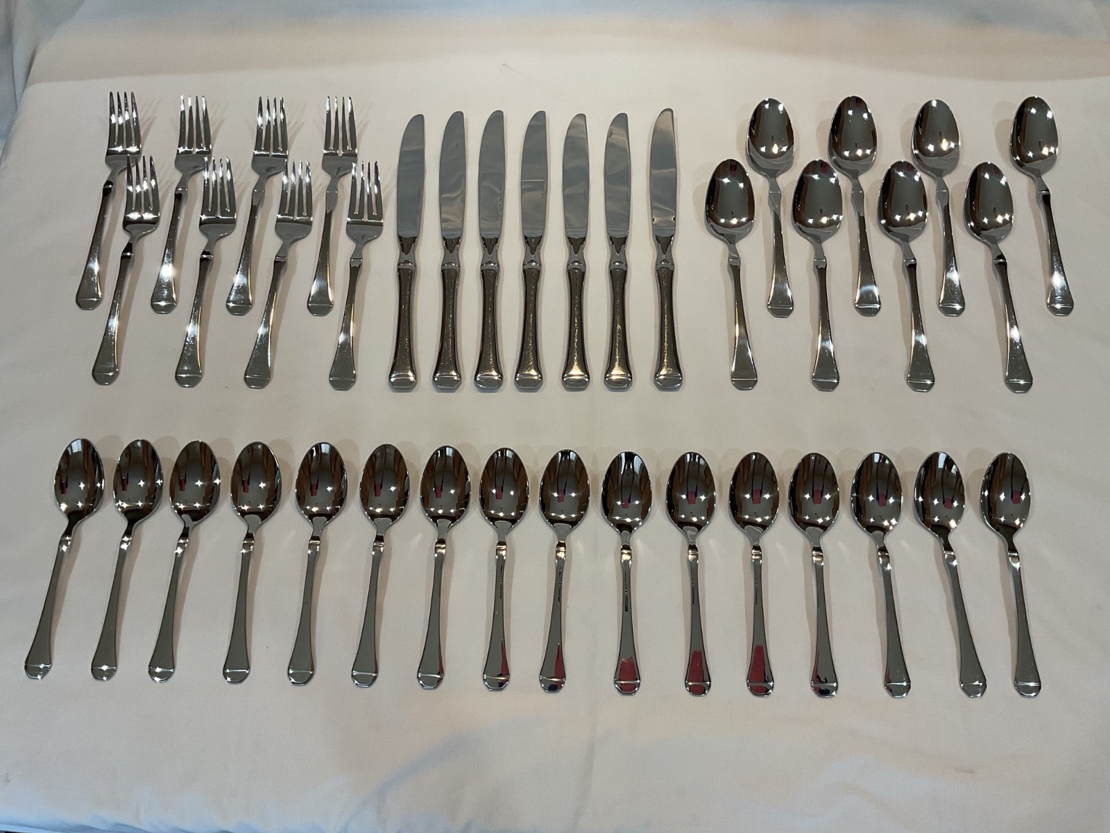 39 Pc Oneida Silver VERONA 18/10 Stainless Steel Flatware knife fork spoon EUC!