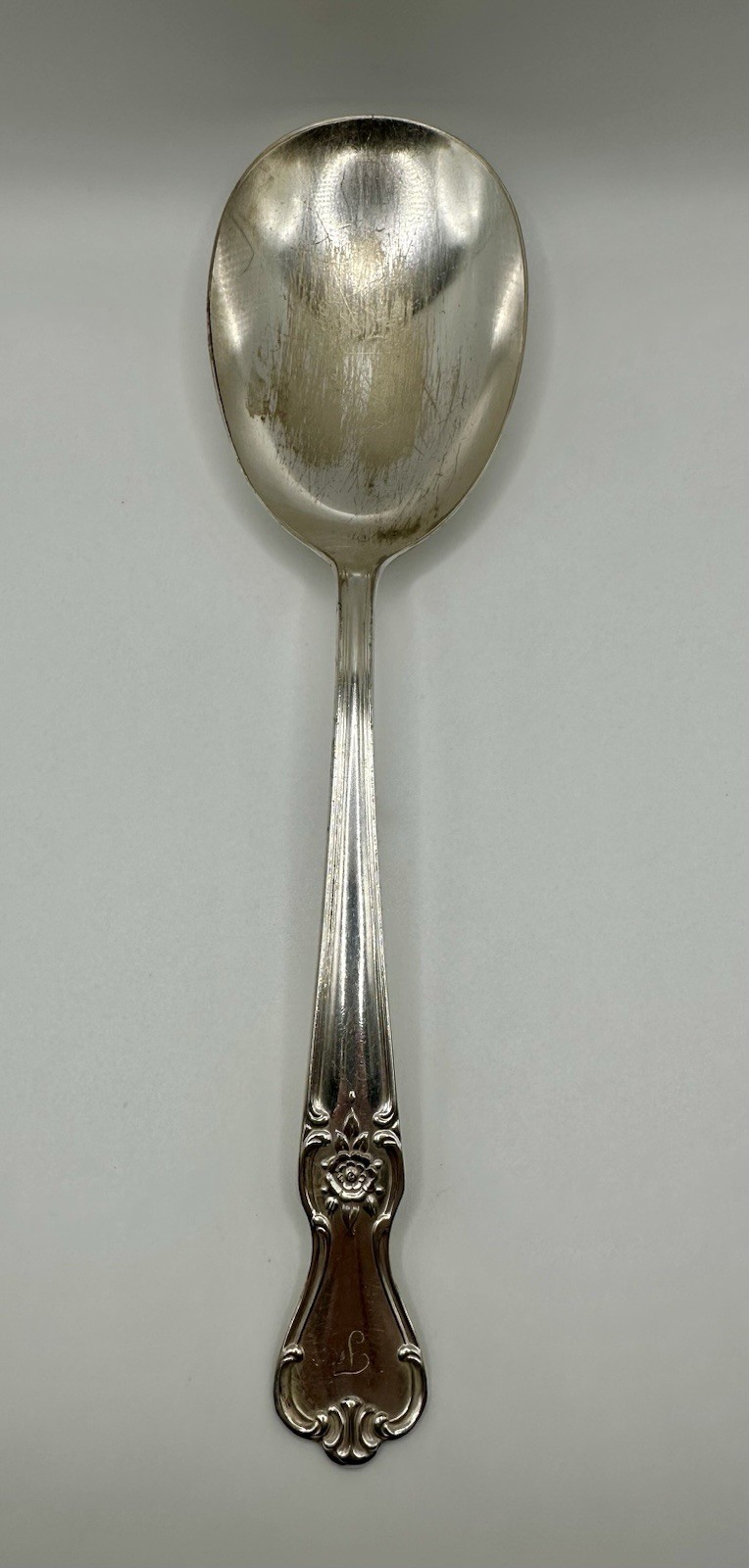 International Silver Old Company Plate “F” Signature Rose 9″ Oval Server Spoon