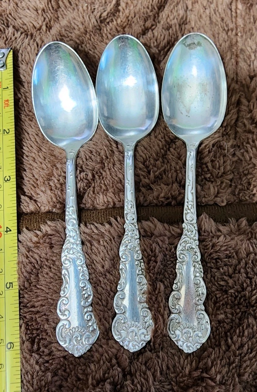 😎 LOT OF 3 ANTIQUE c1898! CORDOVA SILVERPLATED TEASPOONS/ TEA SPOONS 🍵