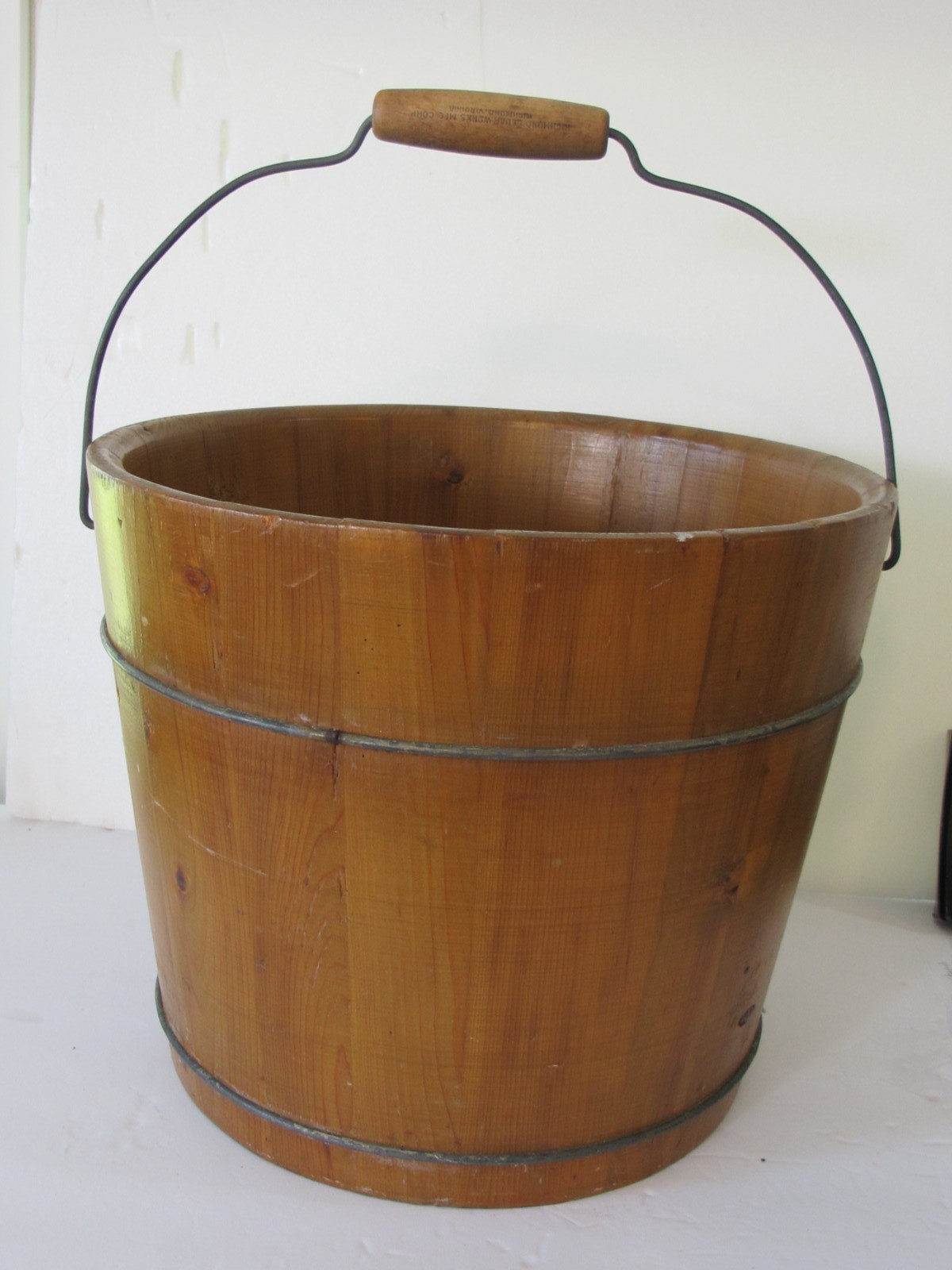 Antique Richmond Cedar Works Woodenware Water/Field Bucket Wood & Metal Handle