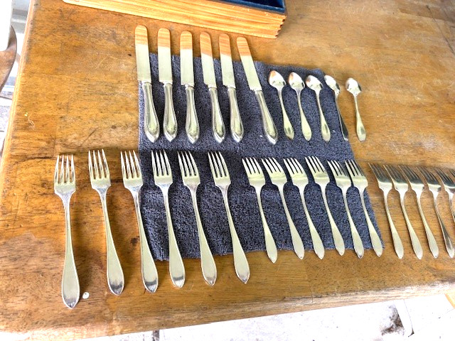 Oneida Community Plate Silverplate SHERATON 1910 Flatware Set of 29 Pieces VGUC