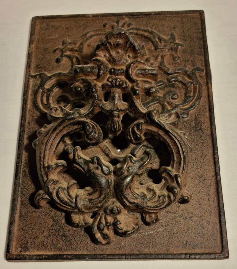 ANTIQUE ORNATE LARGE DOUBLE DRAGON IRON DOOR KNOCKER 9×6”