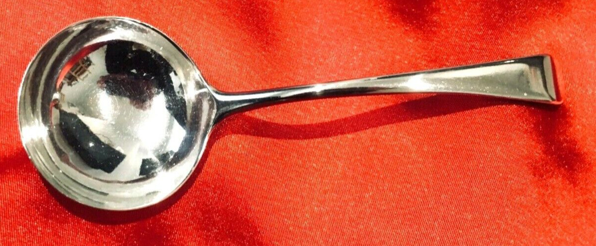 A Fine Georgian Solid Silver Ladle circa 1785