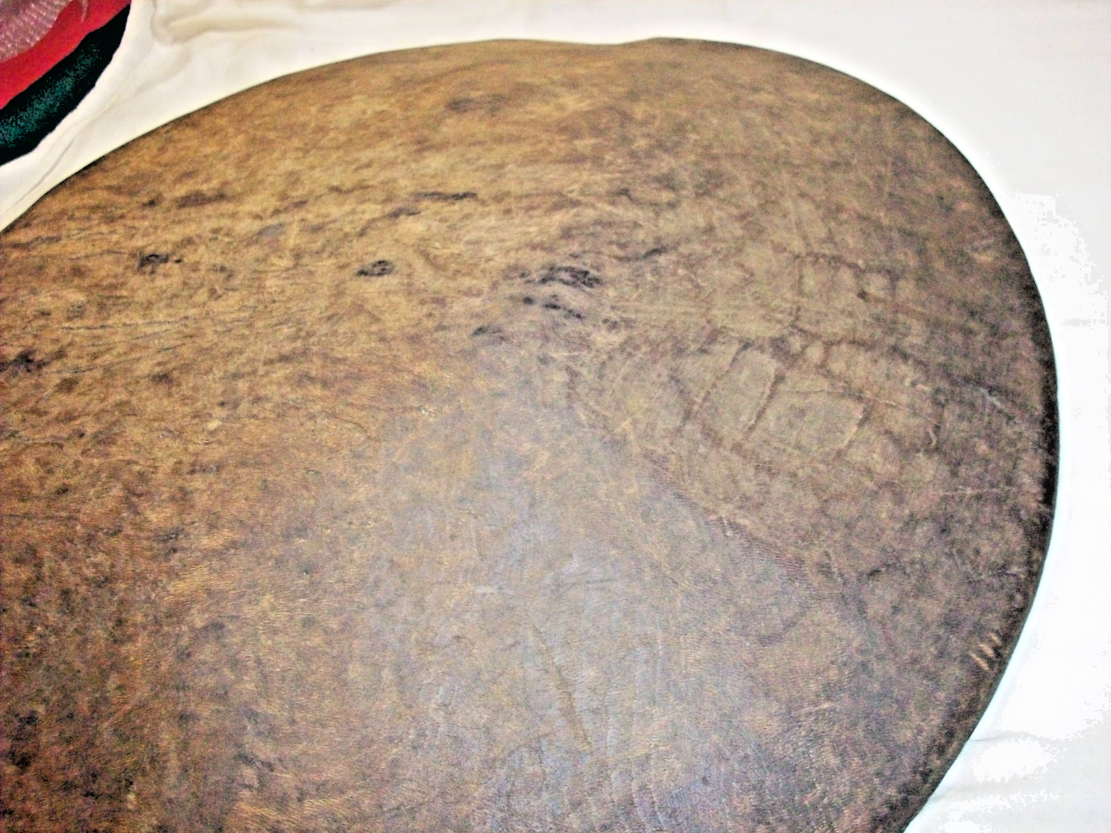 ANTIQUE PRIMATIVE HAND HEWN BURL WOOD VERY LARGE BOWL 25 1/2″ DIA.