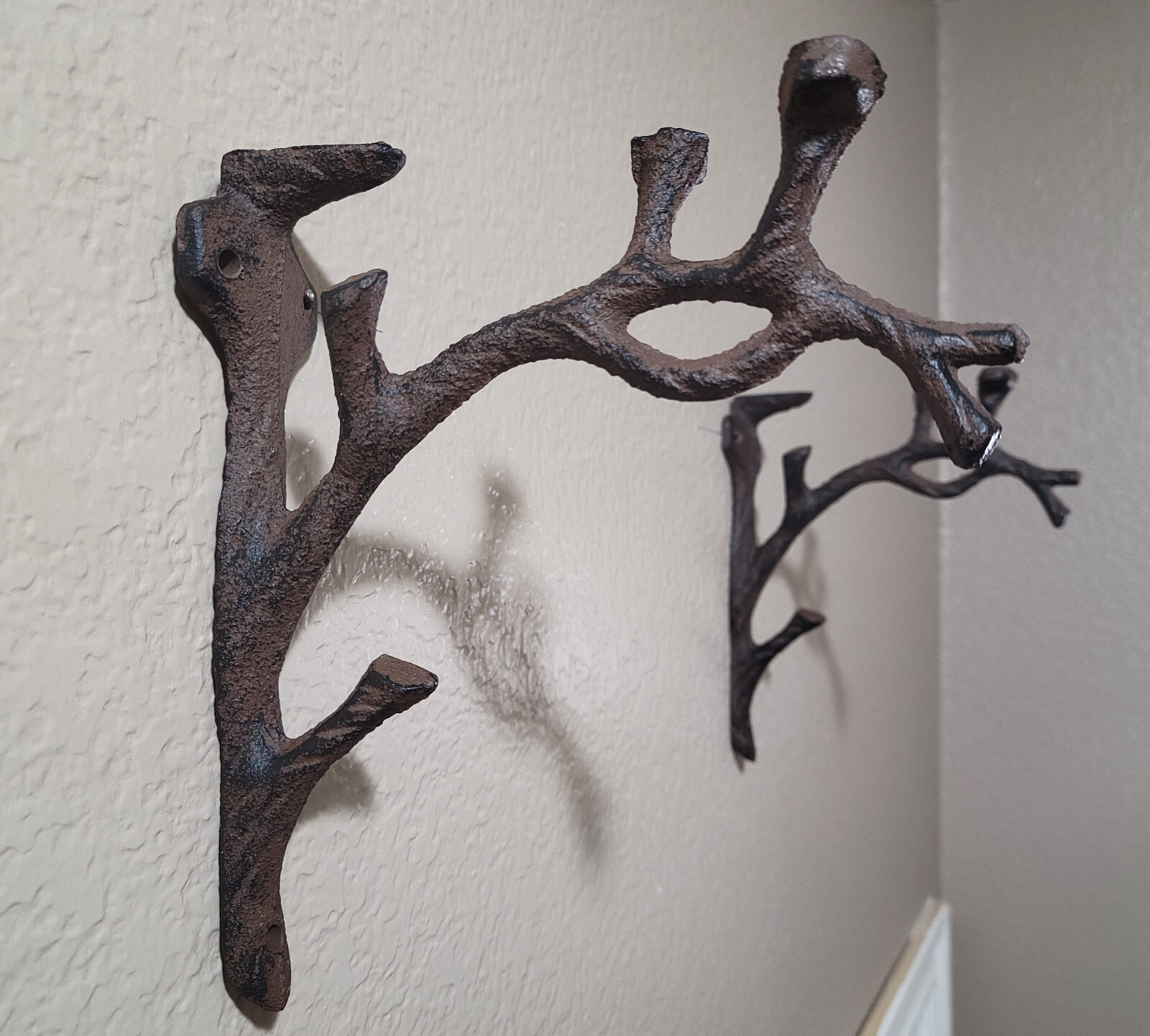 2 Rustic Cast Iron Shelf Bracket Wall Mount Hardware Brace Tree Branch Sculpture