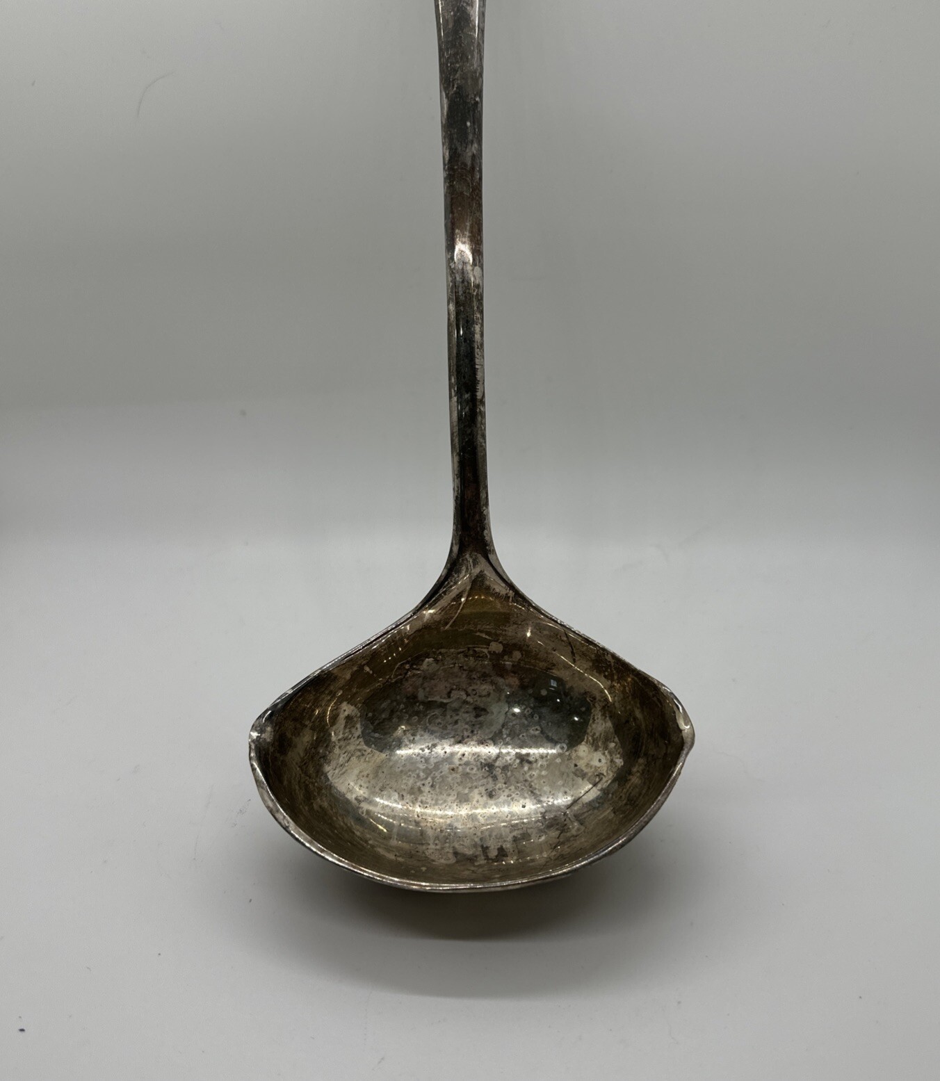 Vintage Large Heavy Silver Plated Double Spouted Soup Ladle w/ Handle Rest 13″L