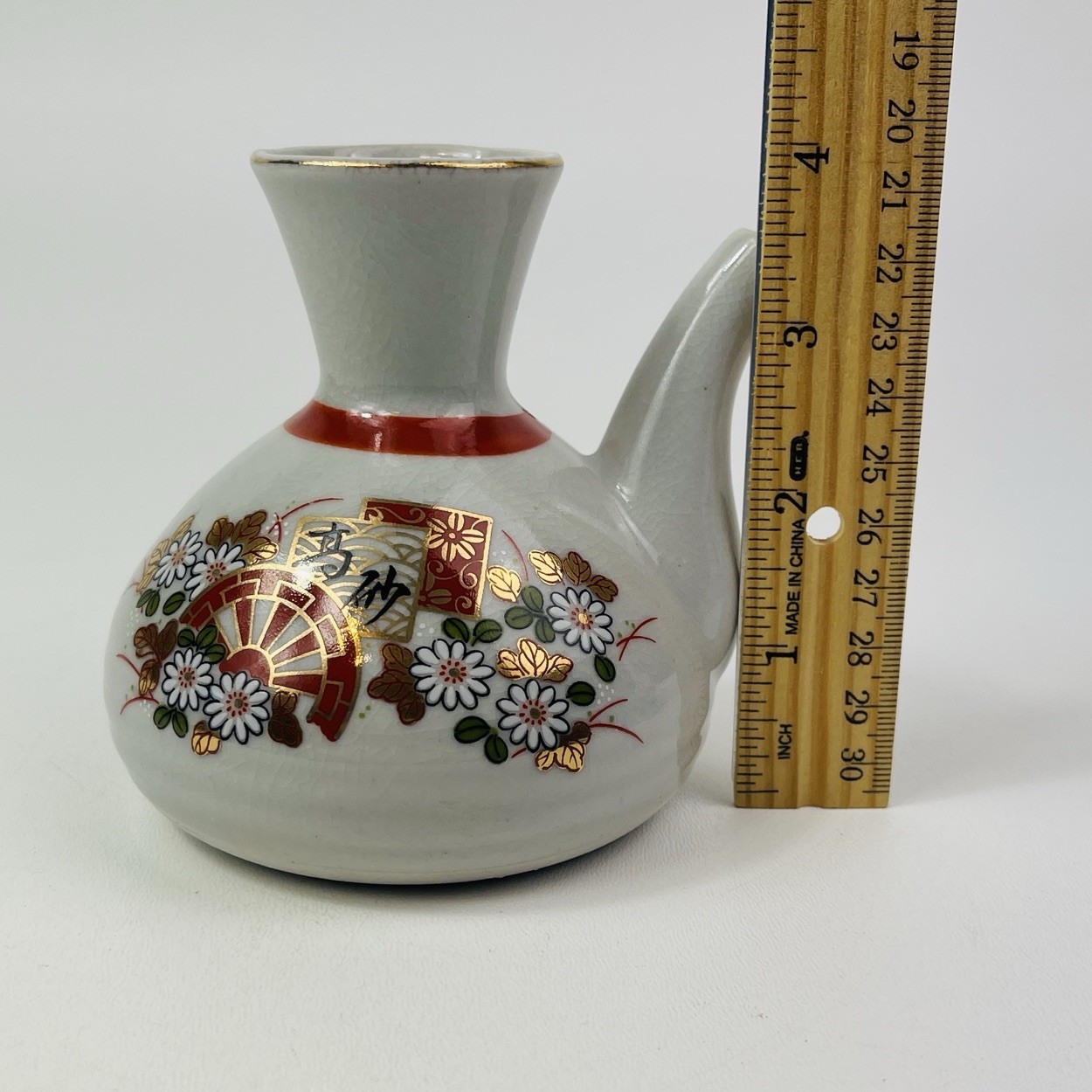 Vintage Yamayo Porcelian Teapot Floral Design Japan