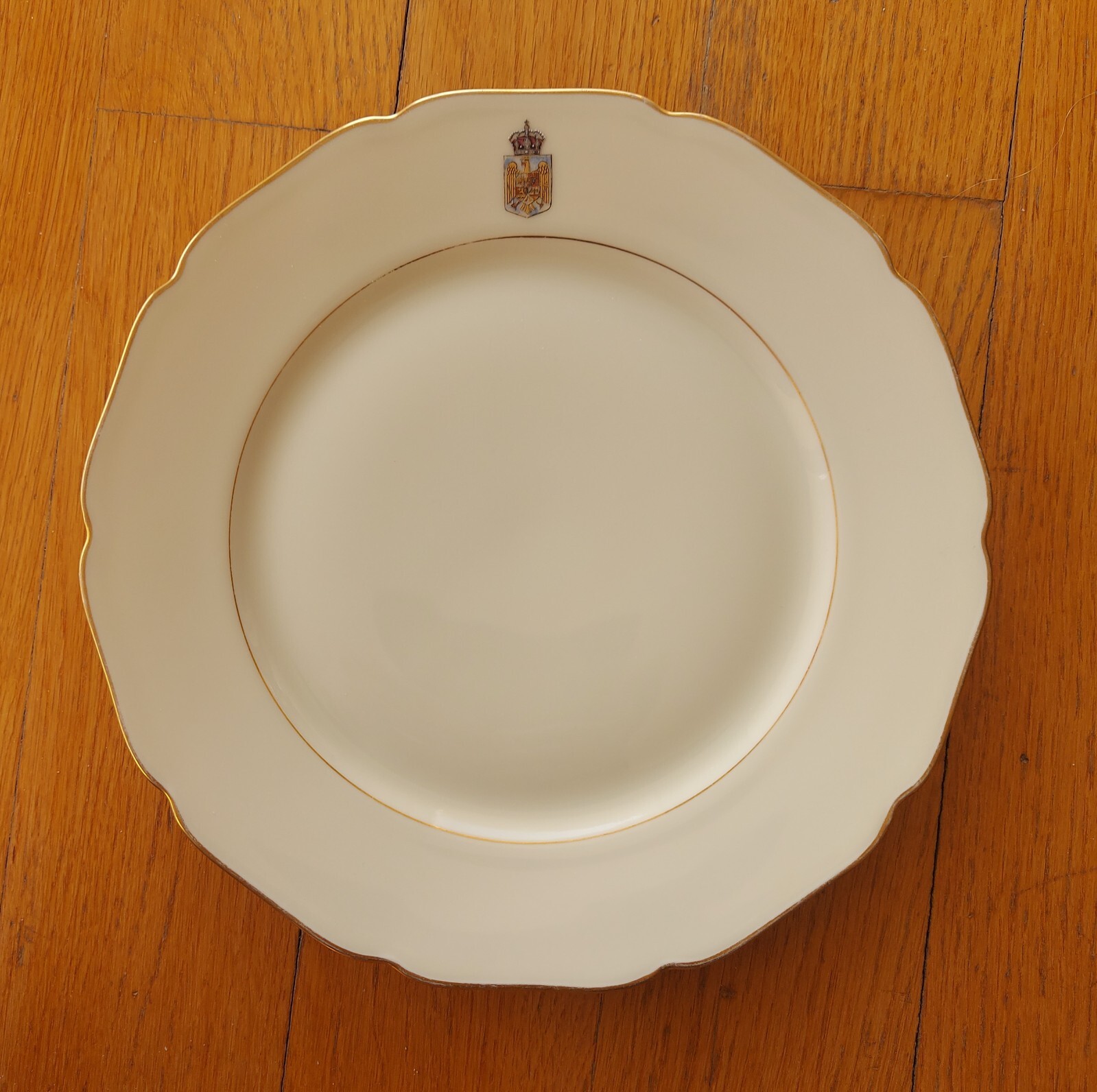 ANTIQUE RARE ROYAL PALACE PLATE KING CAROL ROMANIA TABLE SERVICE BOHEMIA POTTERY