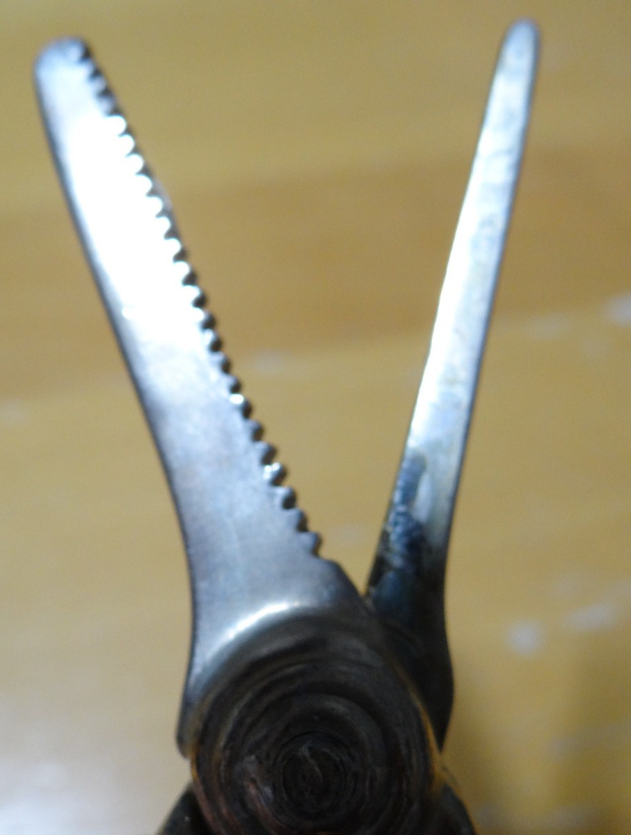 Grape Shears Scissors Fox and Grapes Design Silver Plate Vintage