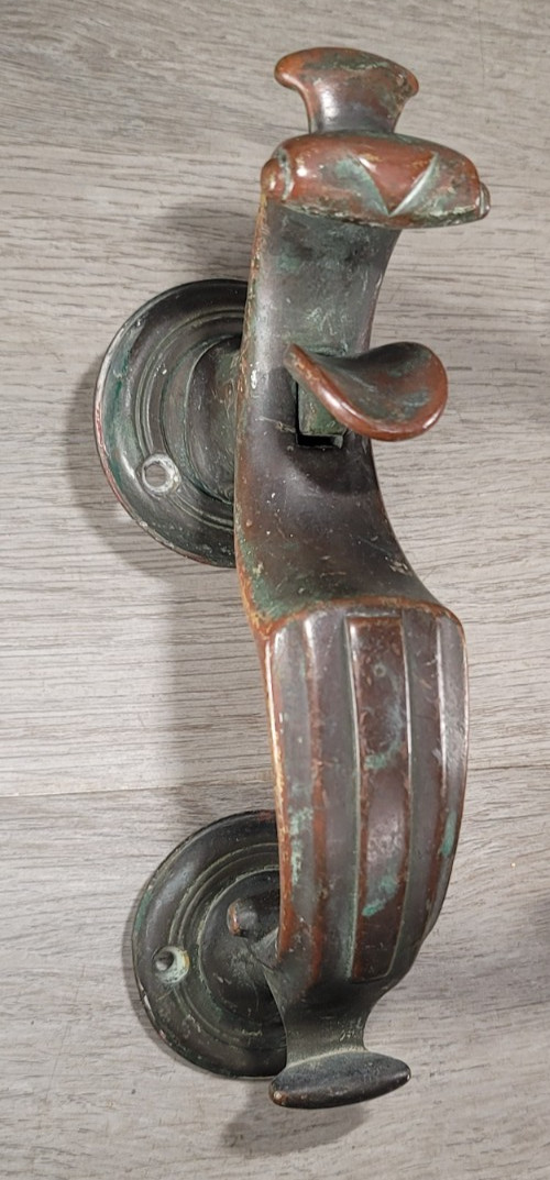 Entry Thumb Latch Exterior Door Pull 8″ With Knocker Mid Century Heavy Bronze