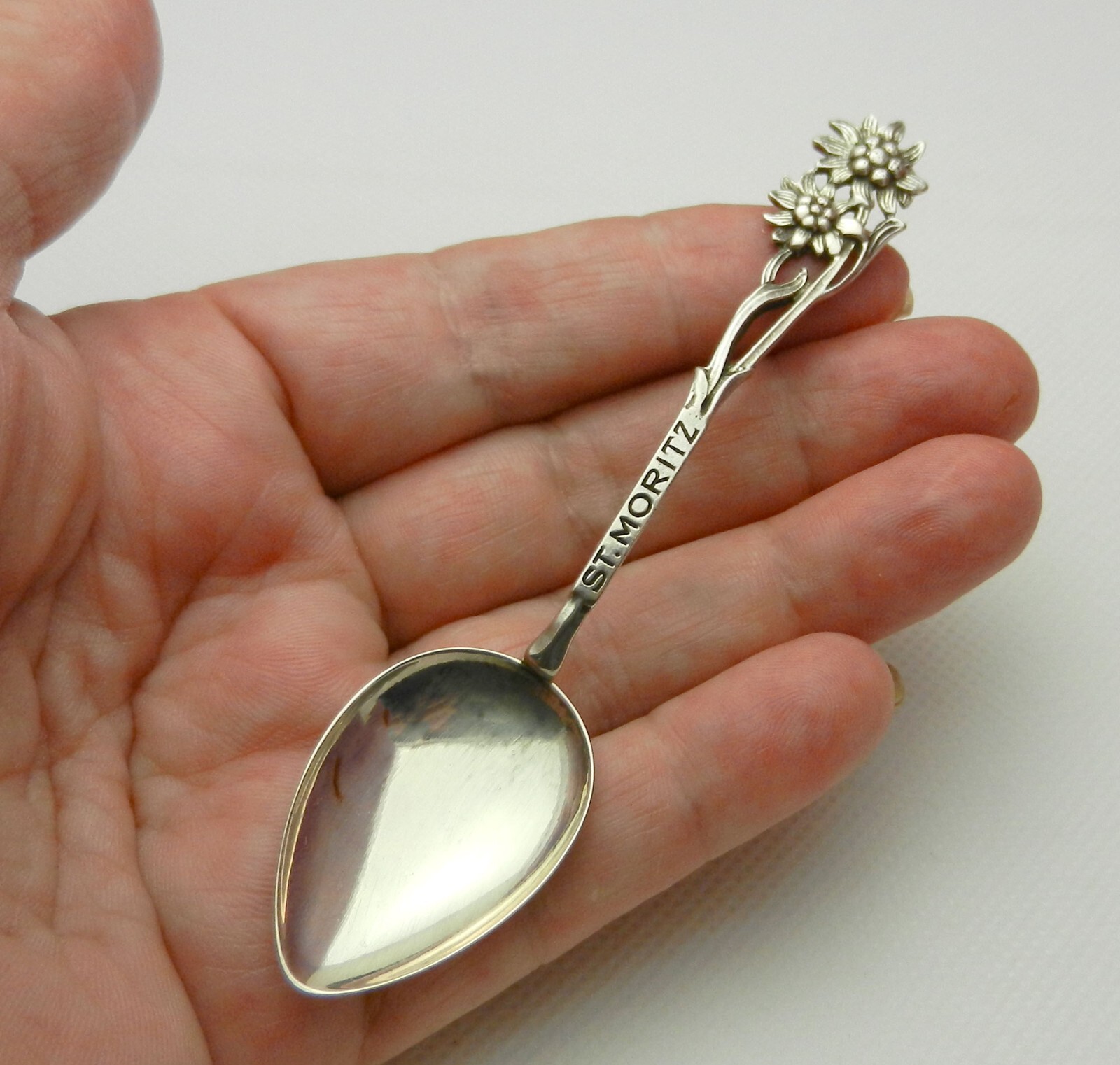 Vintage 800 Silver “St.Moritz” Demitasse Flower design Spoon Hallmarked 3 3/4″
