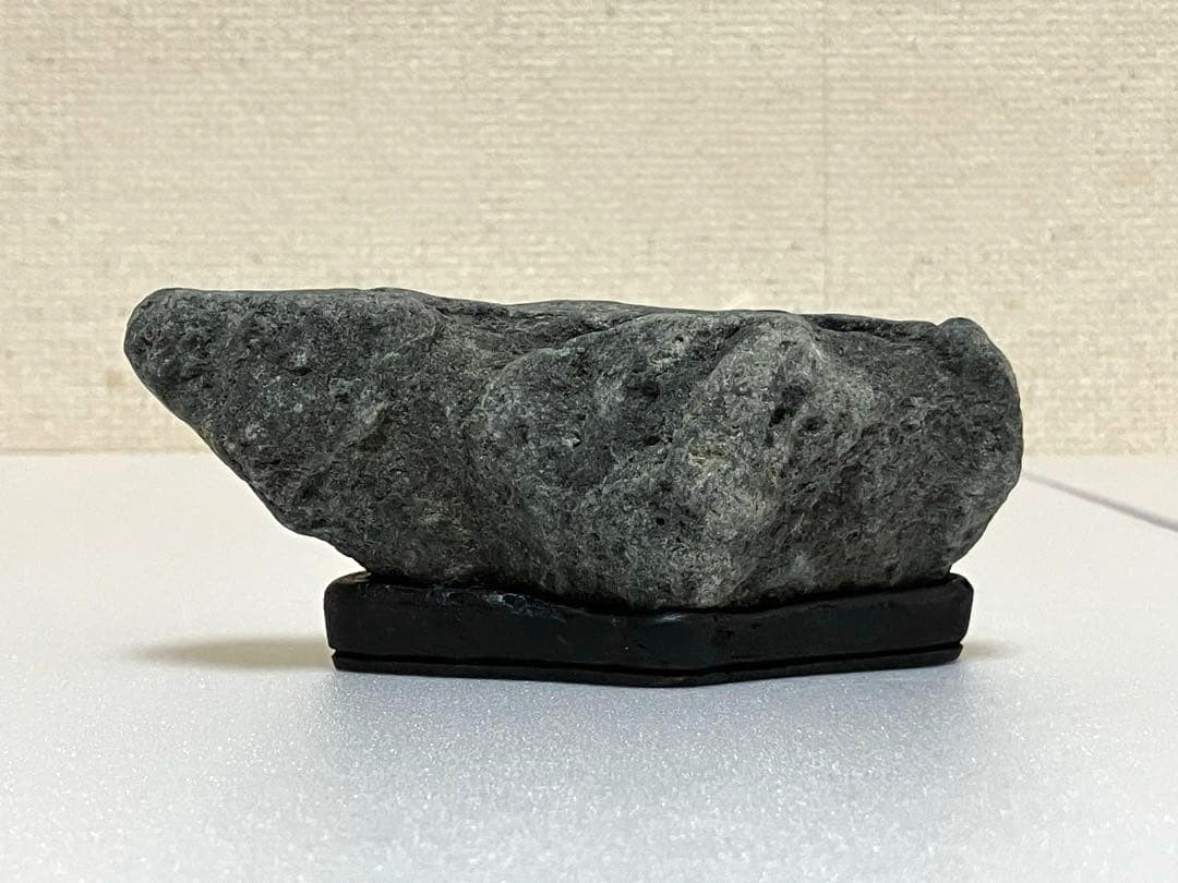 Japanese Suiseki Bonseki Viewing Stone Echi River Shiga w/Base 410g