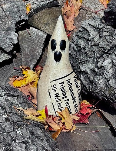 NEW PRIMITIVE HALLOWEEN GHOST FIGURE PUMPKIN METAL 4″Wx3.5″Dx8.5″T Aged RUSTIC