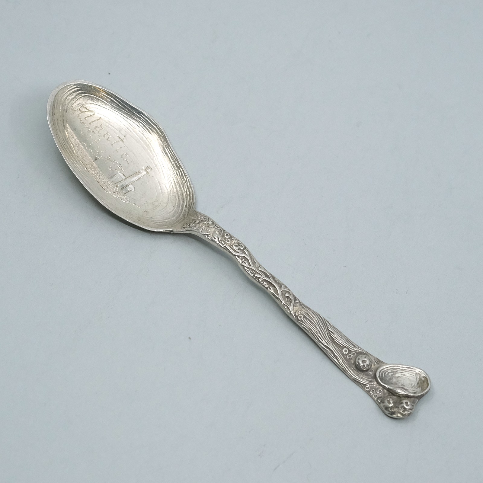 Wallace Sterling Atlantic City NJ Figural Clam Shell Souvenir Spoon V.A. May ’93